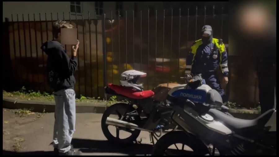 В Ярославле 14-летний мотоциклист пытался скрыться от сотрудников ГИБДД