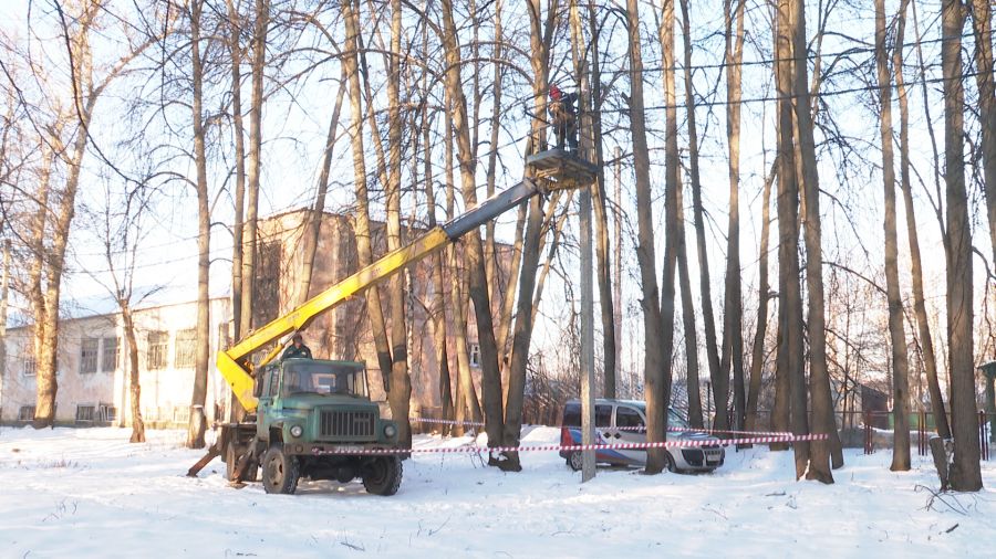 В Ярославском районе к электрическим сетям подключили 4 фельдшерско-акушерских пункта