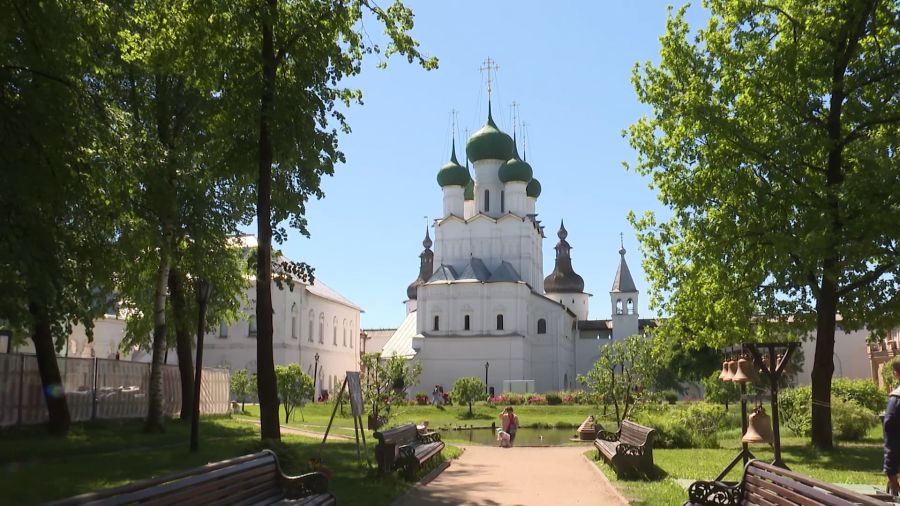 Ростов Ярославской области вошел в топ-7 городов, идеальных для путешествий осенью