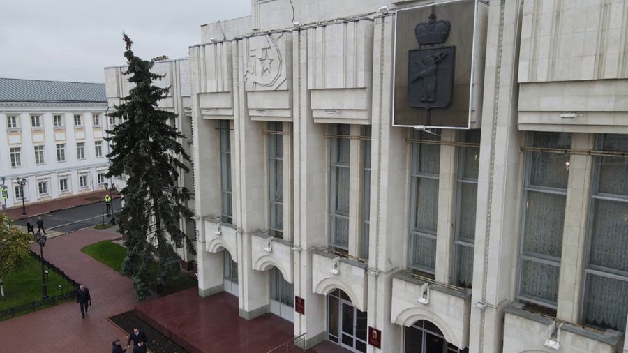 В результате атаки БПЛА на ярославском НПЗ произошло возгорание