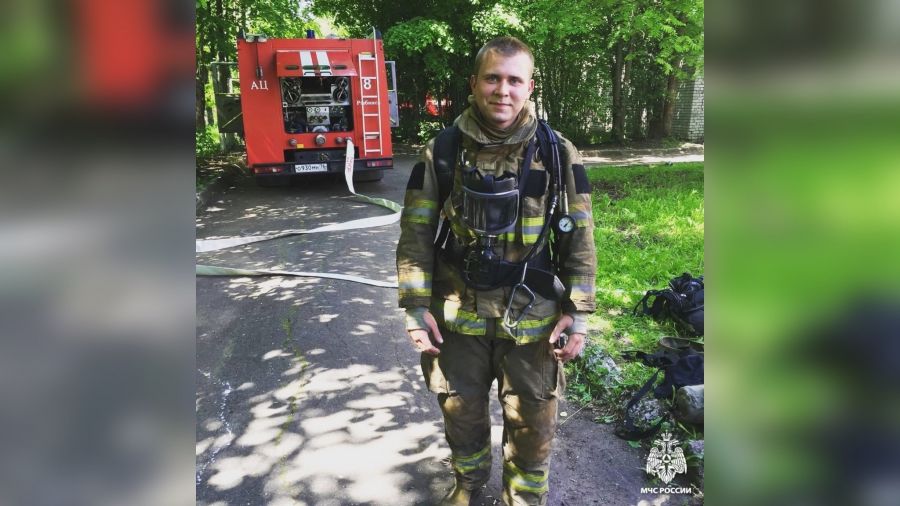 Пожарный из Рыбинска спас двух тонущих мужчин на водохранилище
