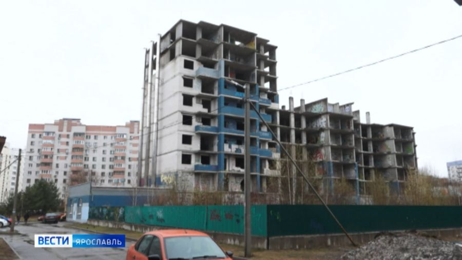 В Ярославле заброшенную многоэтажку на Сосновой планируют достроить