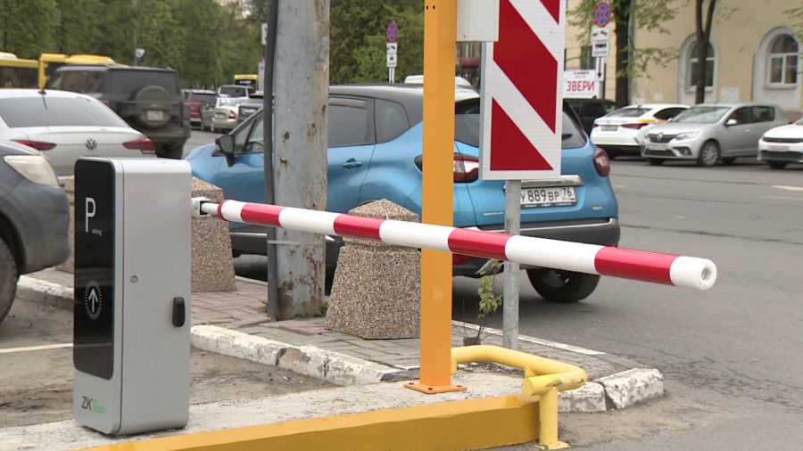 Платные парковки появятся еще в нескольких городах Ярославской области
