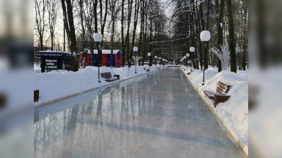 В последний зимний месяц в Юбилейном парке Ярославля открылся каток