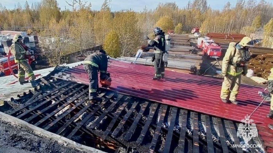 В Ярославле горел цех на улице Спартаковской