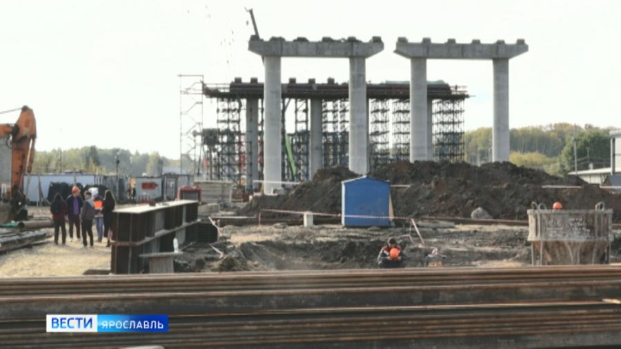 Завершился монтаж свай на развязке и эстакаде третьего моста через Волгу в Ярославле