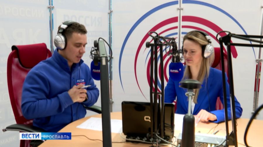 35 лет «Радио России»: ярославские радиоведущие принимают поздравления