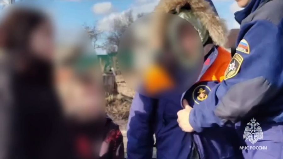 В Ярославской области дети провалились под лед на реке Ить