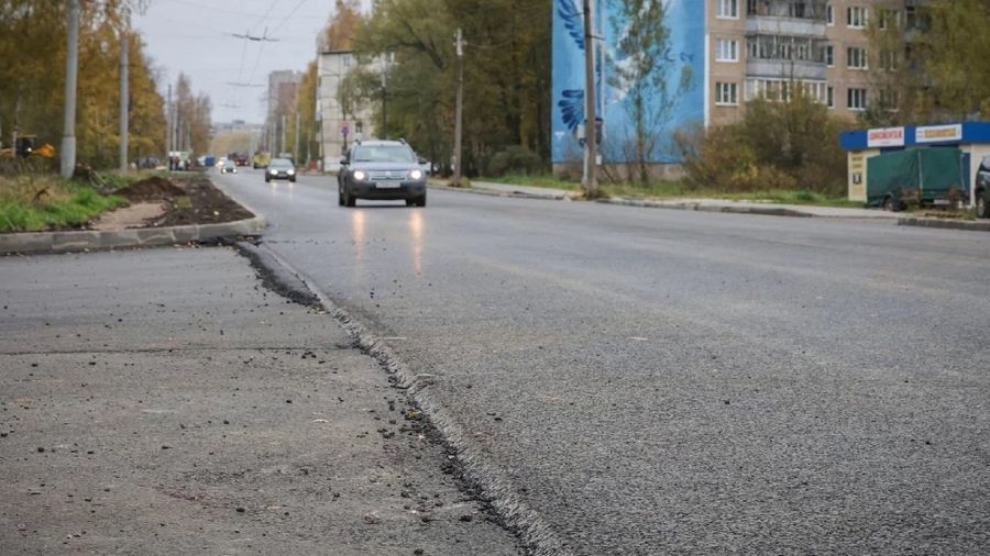 В Рыбинске завершают ремонт на улице Ворошилова