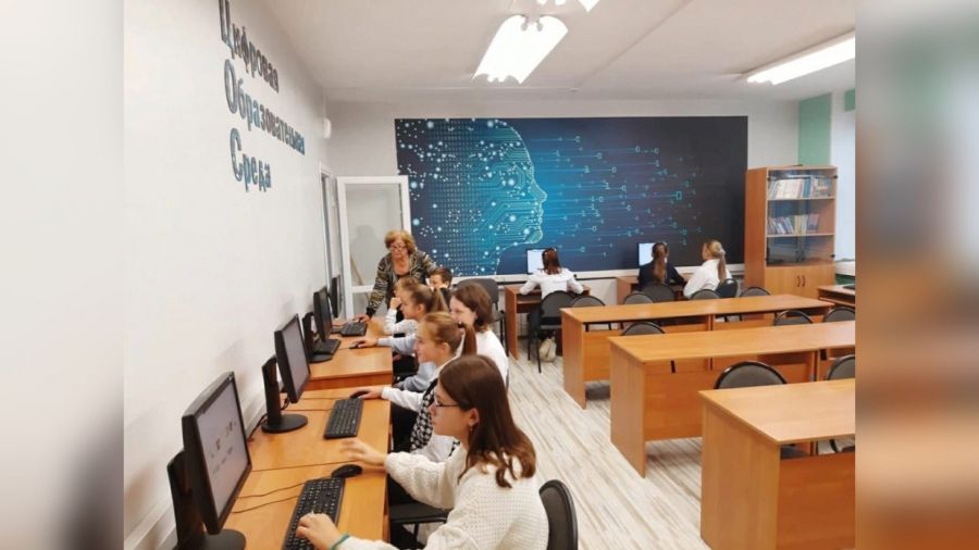 В 2024 году ярославские школы получат современное оборудование