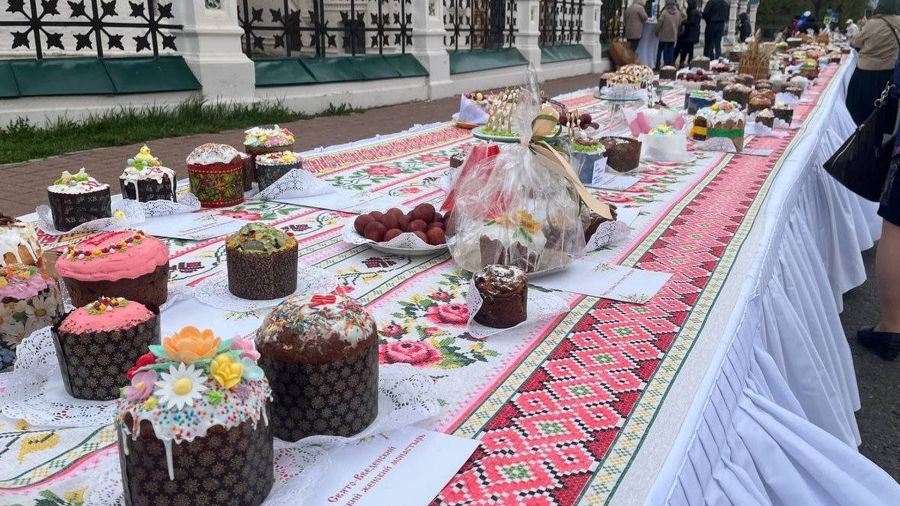 На Советской площади в Ярославле открылся Пасхальный фестиваль