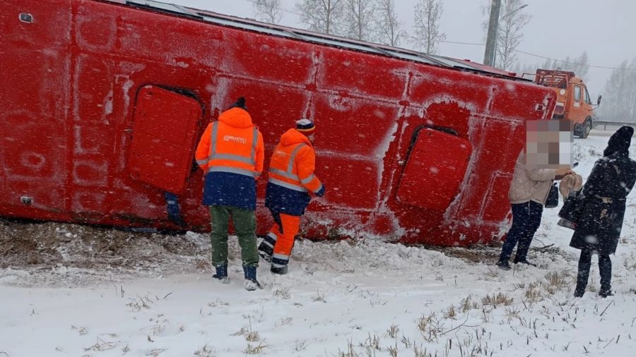 Прокуратура проводит проверку по факту ДТП с автобусом под Ростовом