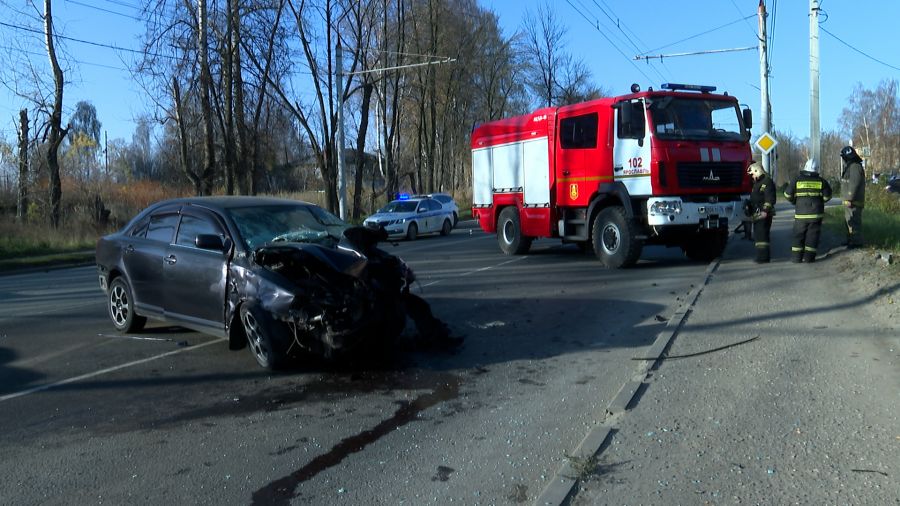 В Ярославле водители обращают внимание властей на проблемный поворот на Тутаевском шоссе