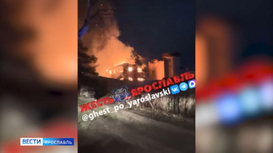При возгорании в частном доме в Ярославле пострадал один человек