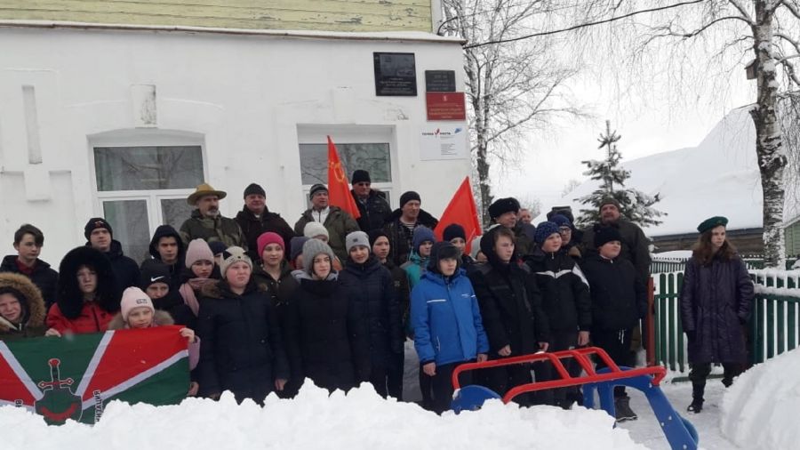 В Ярославской области школьники почтили память погибших в Афганистане бойцов