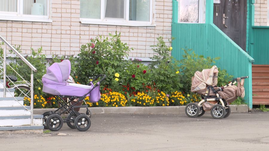 В Ярославской области открылись пункты проката вещей для новорожденных
