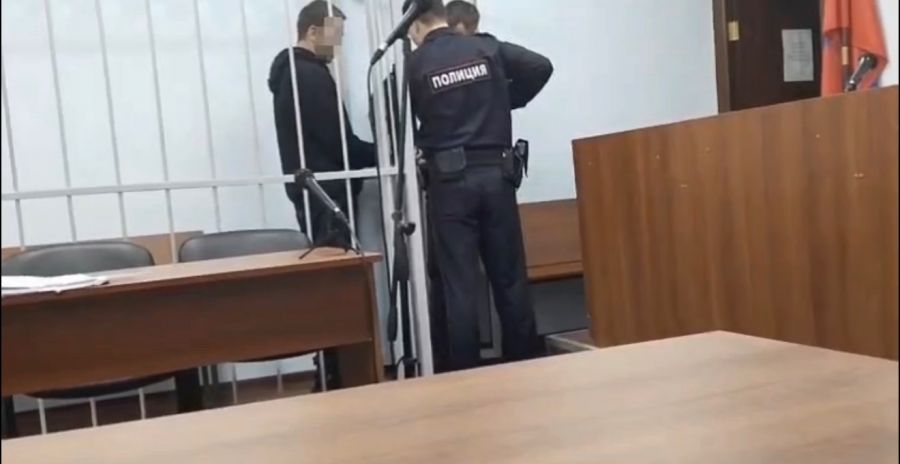 Сбившего сотрудников ДПС ярославца отправили под арест