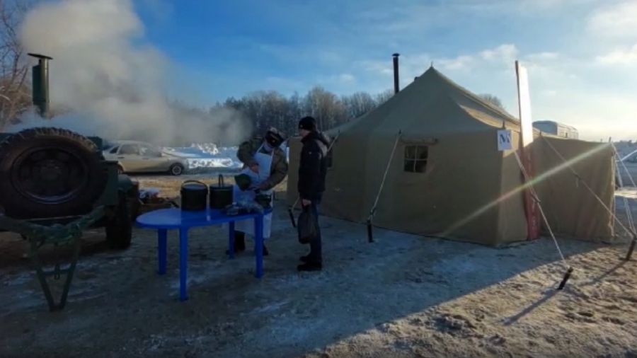 В Ярославле у купели в районе Центрального пляжа организован пункт обогрева