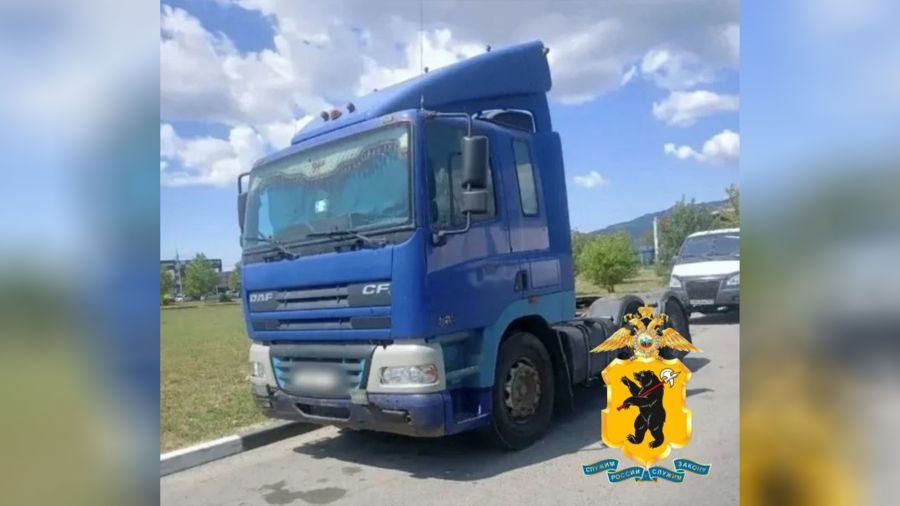 Сотрудники рыбинской полиции задержали угонщика тягача