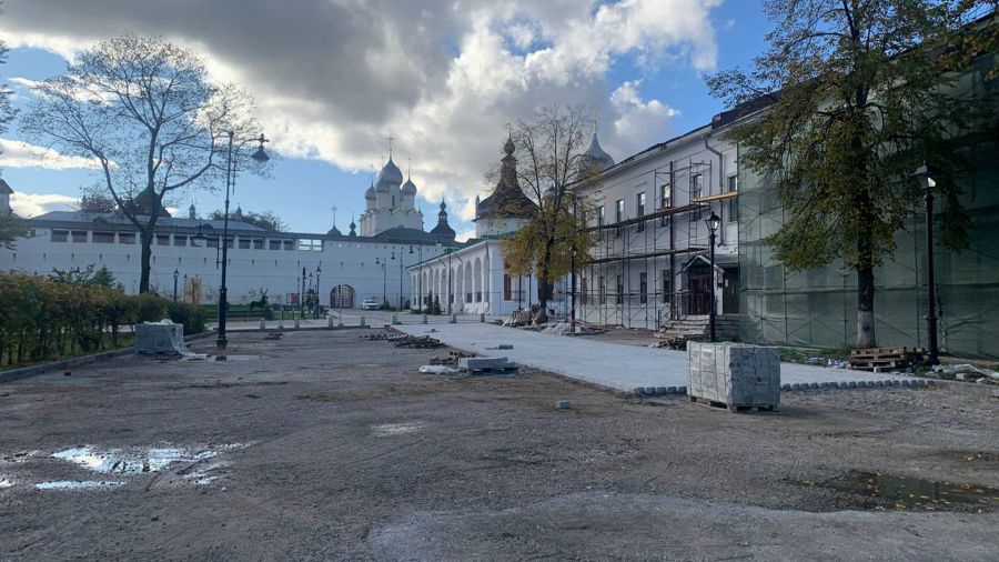 В Ростове Великом стартовали работы по обустройству пешеходного центра