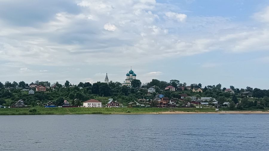 В Тутаеве отменили несколько рейсов теплохода