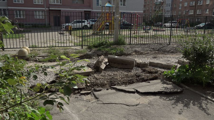 В Ярославле подрядчик не вышел на ремонт 11 дворов