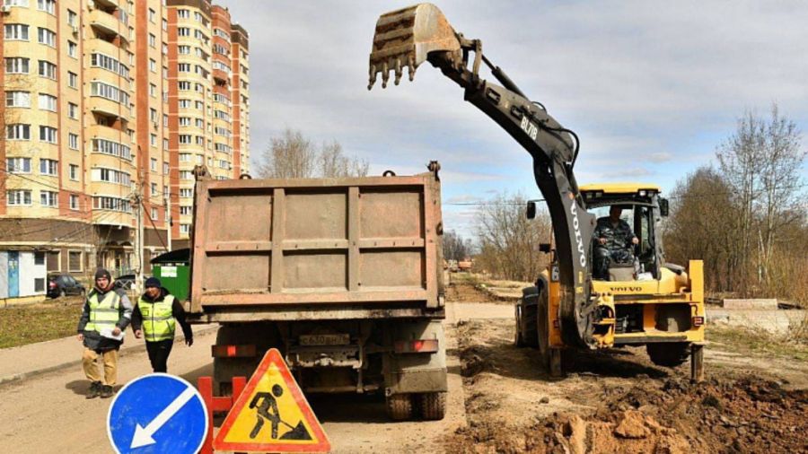 В Ярославле ремонт улицы Батова планируют завершить в середине мая