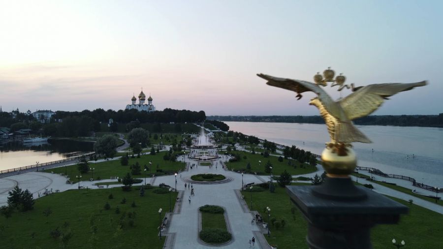 В Ярославле на Стрелке хотят поставить сцену и летний театр